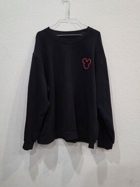 Disney & Lululemon Steady StateBLK Crewneck Sweatshirt w/ Red Mickey Outline XXL